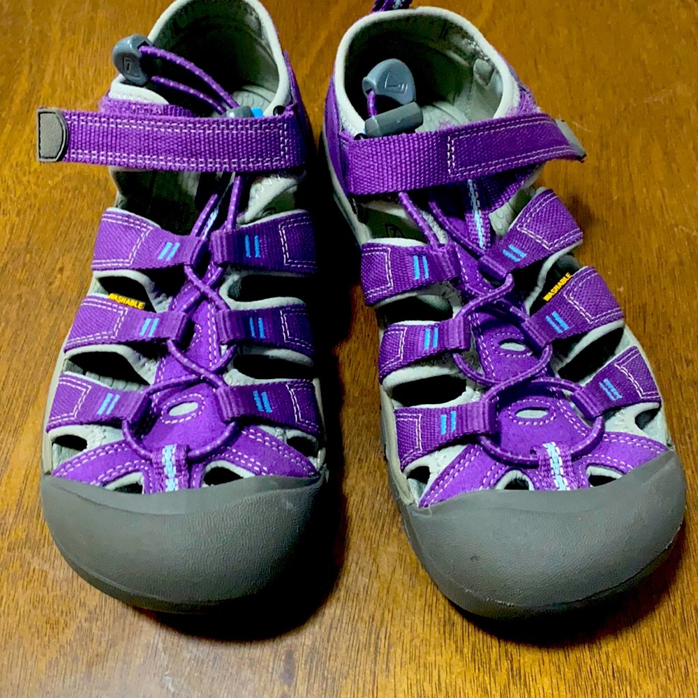 Keen Purple Sandals Big Kid 4/ 36Eu GUC